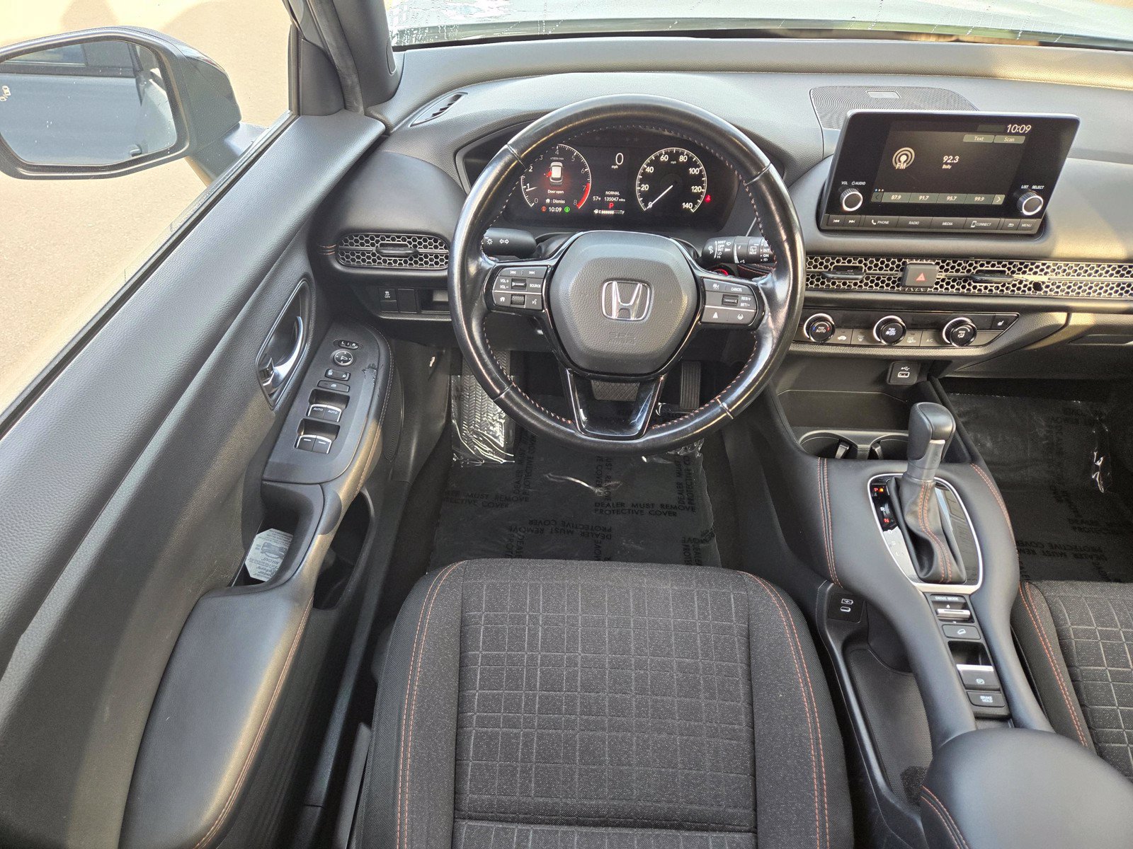 Used 2025 Honda HR-V Sport image 16
