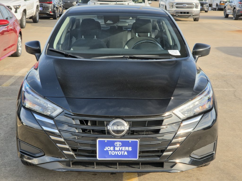 Used 2025 Nissan Versa S w/ Trunk Package FWD image 3