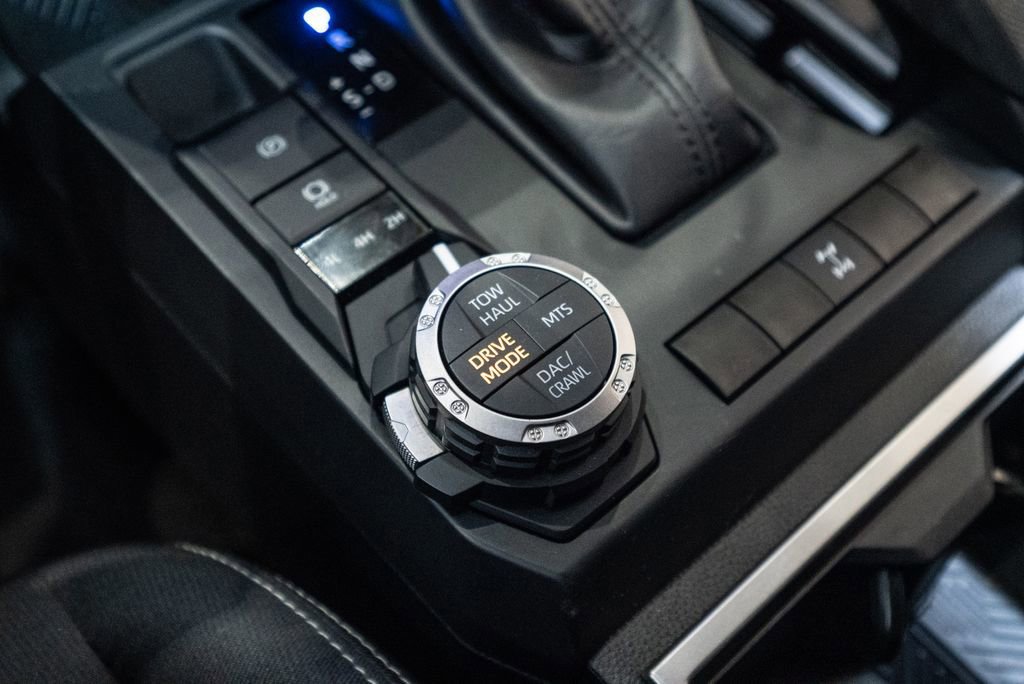 Certified 2024 Toyota Tacoma TRD Off-Road image 32