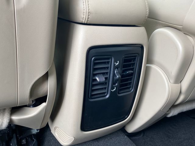 Used 2021 Dodge Durango SXT image 19