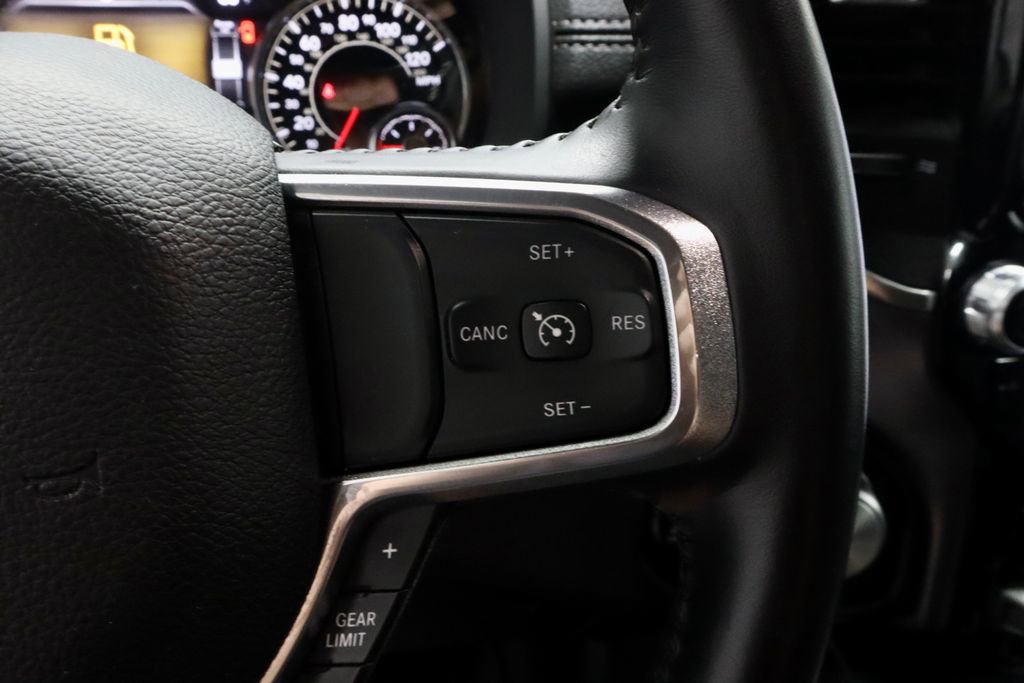 Used 2023 RAM 1500 Laramie AWD/4WD image 30