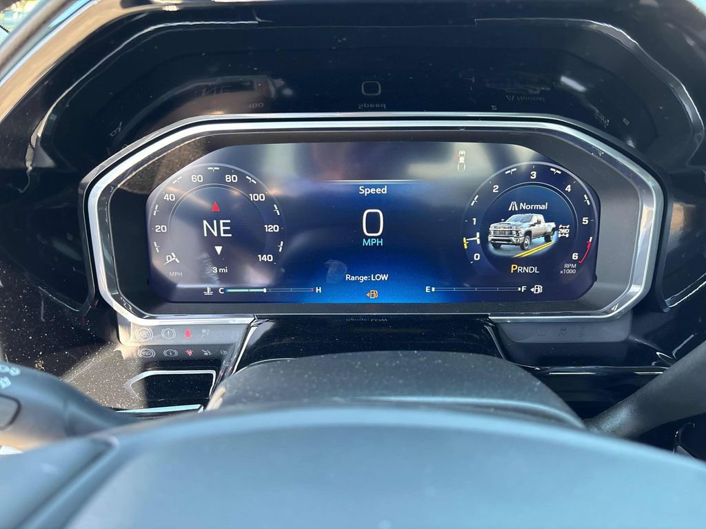 New 2026 Chevrolet Silverado 3500 LT image 15