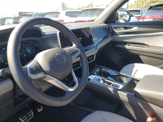 New 2026 Volkswagen Atlas Cross Sport SEL R-Line AWD/4WD image 18