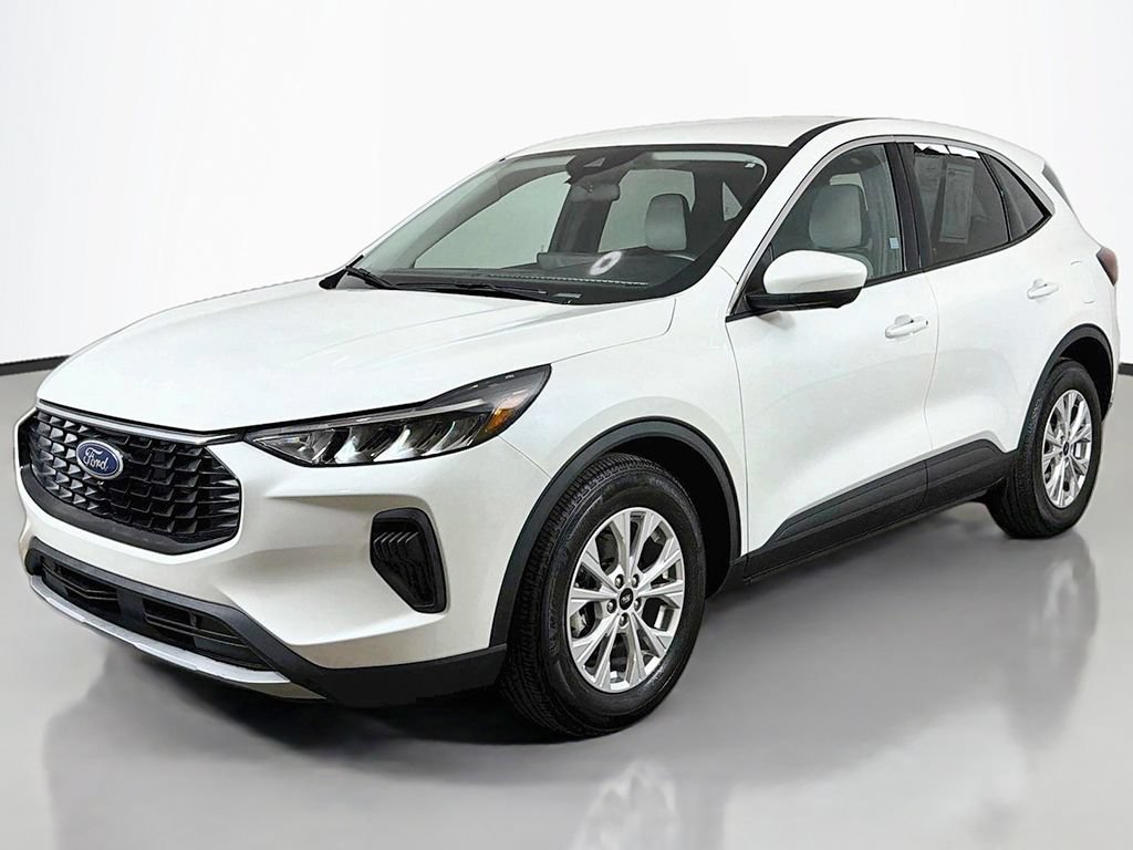 Used 2023 Ford Escape Active w/ Tech Pack #2 FWD image 11
