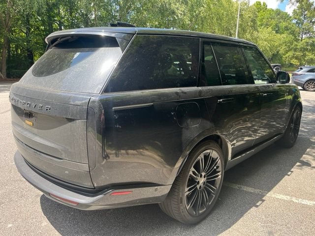 Certified 2025 Land Rover Range Rover SE AWD/4WD image 9