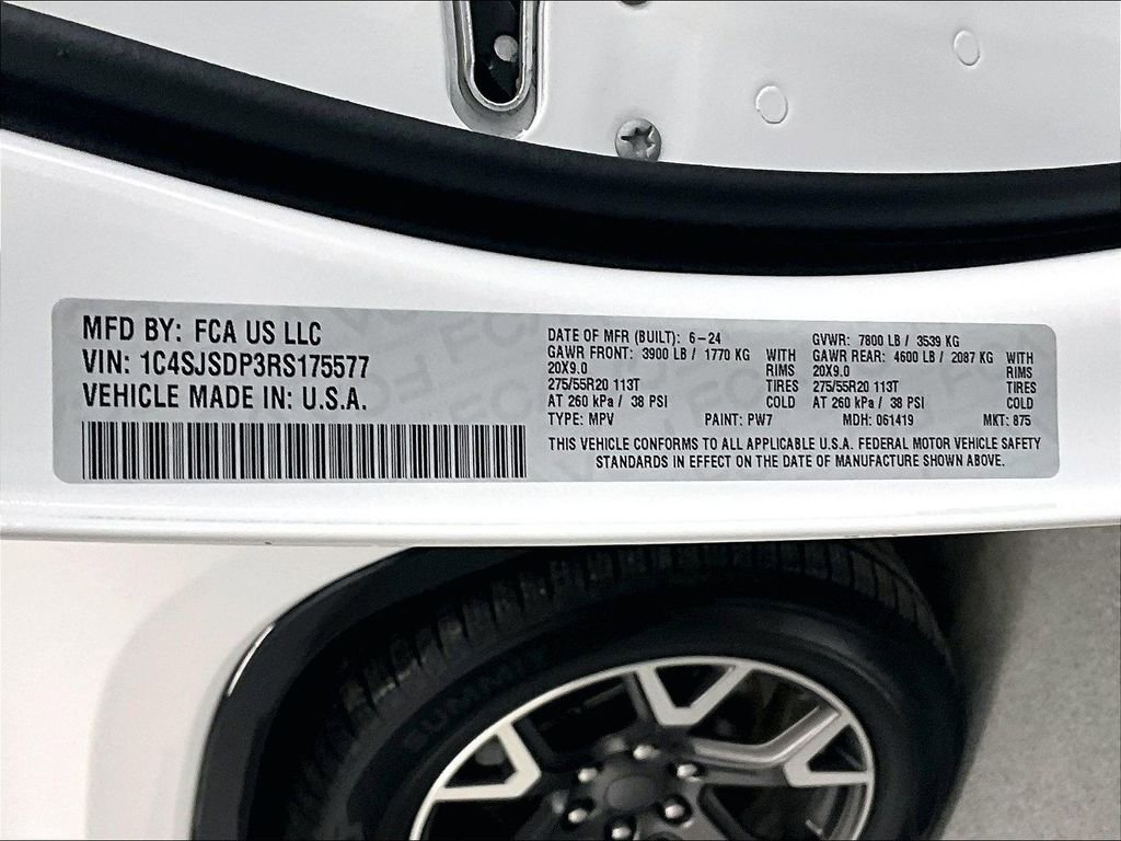 Used 2024 Jeep Wagoneer L Series III w/ Flexible Seating Group image 36