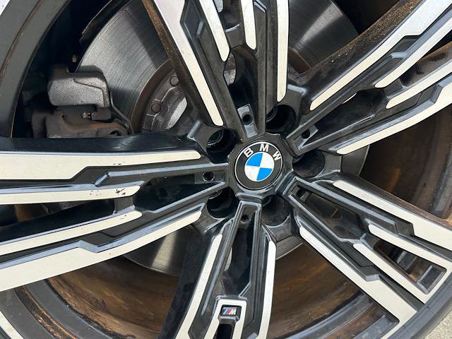 Certified 2023 BMW 760i xDrive image 33