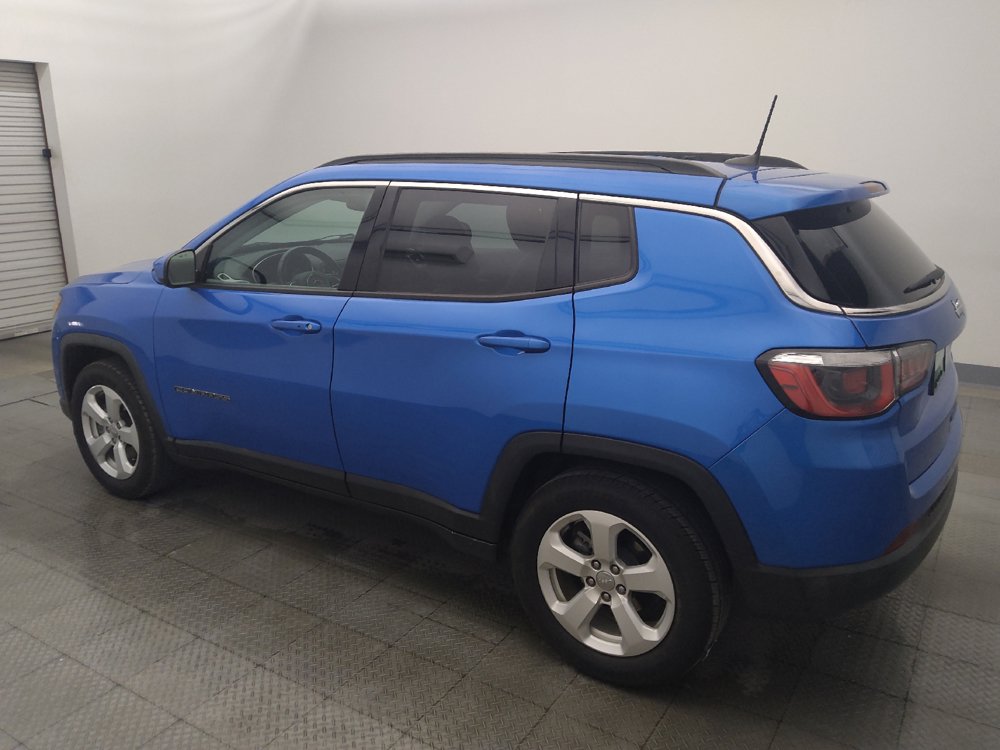 Used 2020 Jeep Compass Latitude w/ Popular Equipment Group FWD image 3