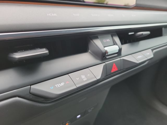 New 2026 Kia EV9 Land w/ Nightfall Edition Package AWD/4WD image 28