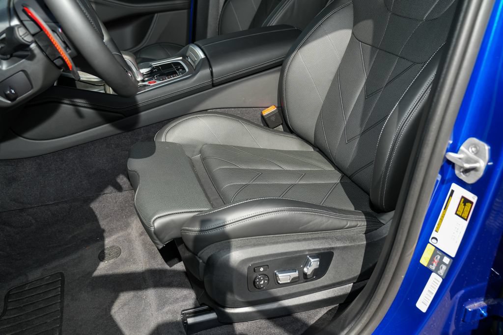 Used 2026 BMW XM Label Red AWD/4WD image 23