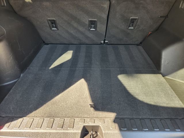 Used 2022 Chevrolet Equinox LT FWD image 32