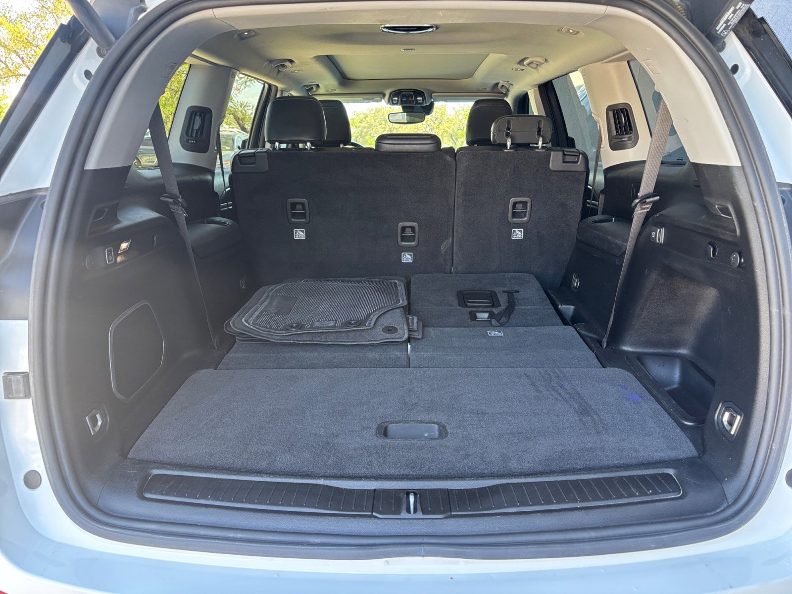 Used 2021 Jeep Grand Cherokee L Limited w/ Trailer Tow Group (B) image 16