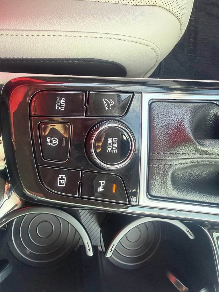 Used 2023 Kia Sportage EX FWD image 32