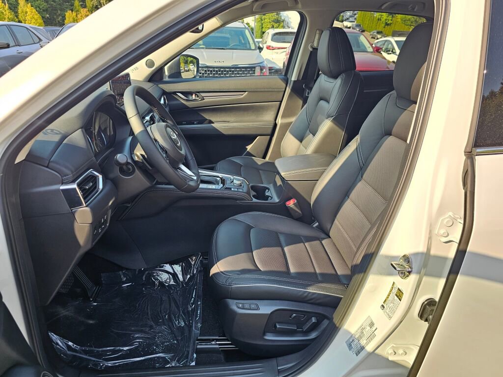 New 2025 MAZDA CX-5 AWD 2.5 S w/ Premium Plus Pkg image 22