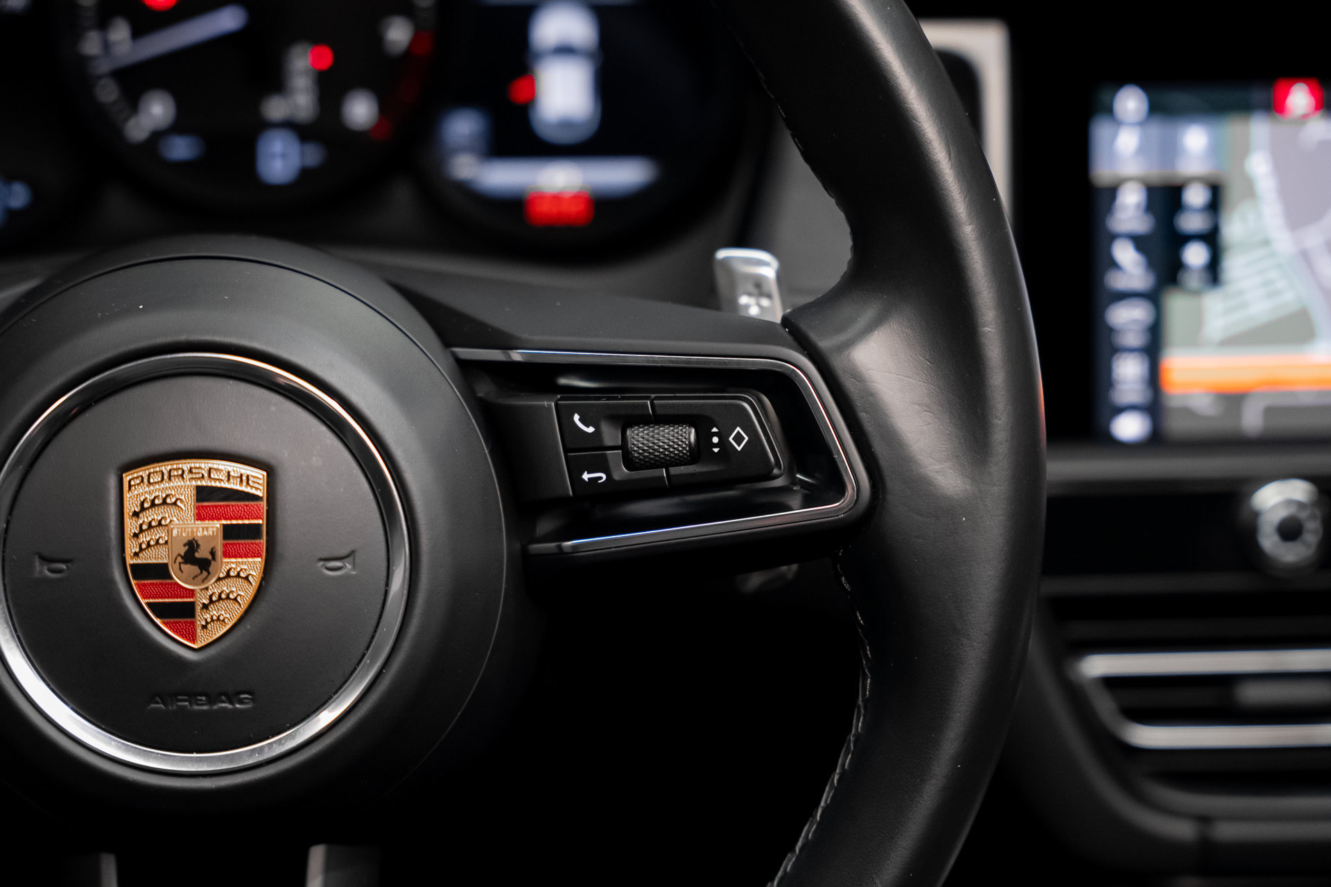 Used 2022 Porsche Macan GTS AWD/4WD image 45