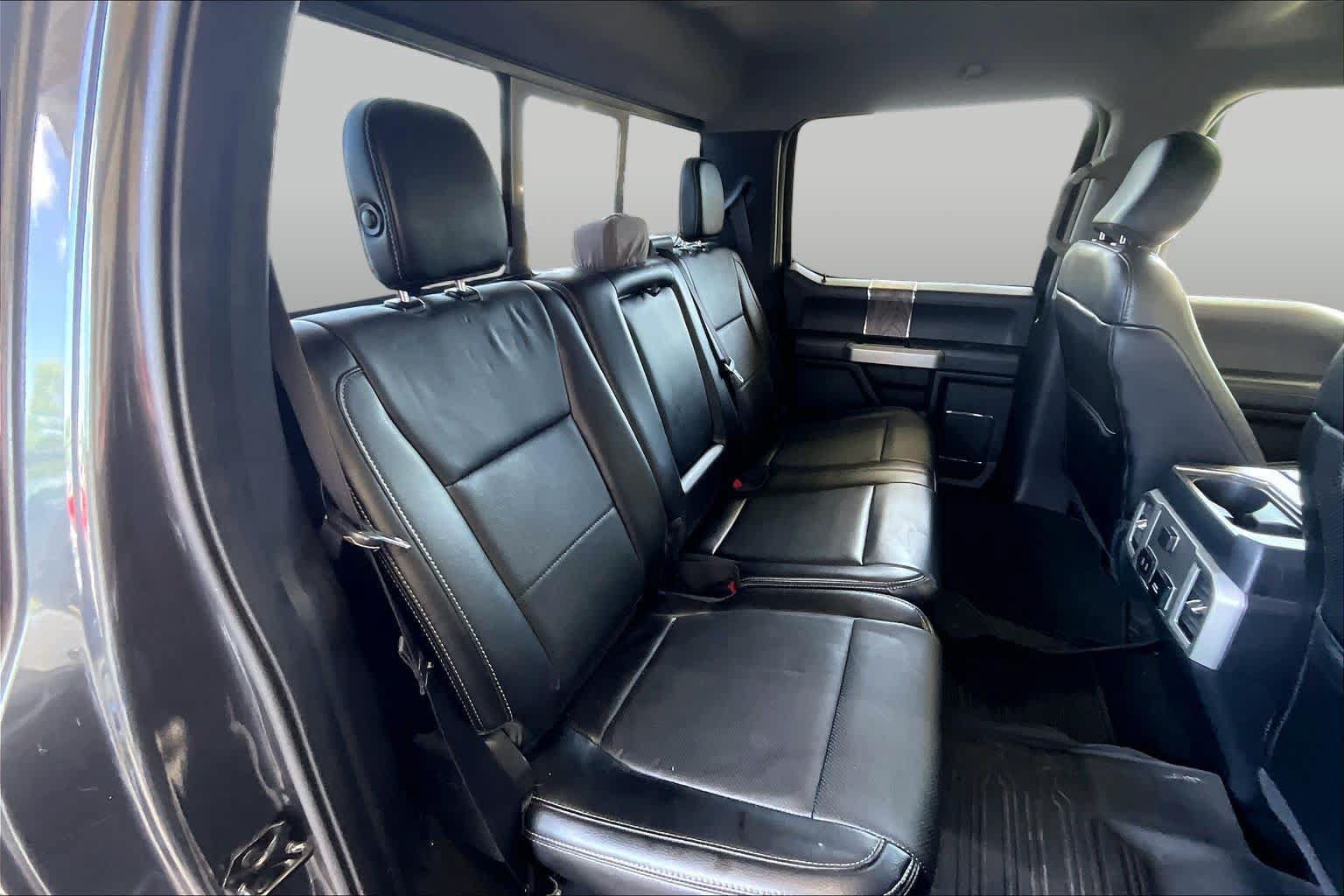Used 2018 Ford F250 Lariat w/ Chrome Package AWD/4WD image 19