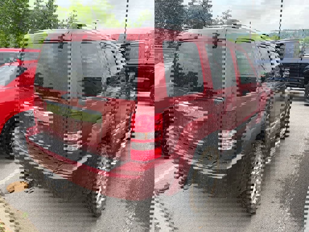 Used 2012 Jeep Liberty Limited Jet w/ Comfort/Convenience Group AWD/4WD image 3