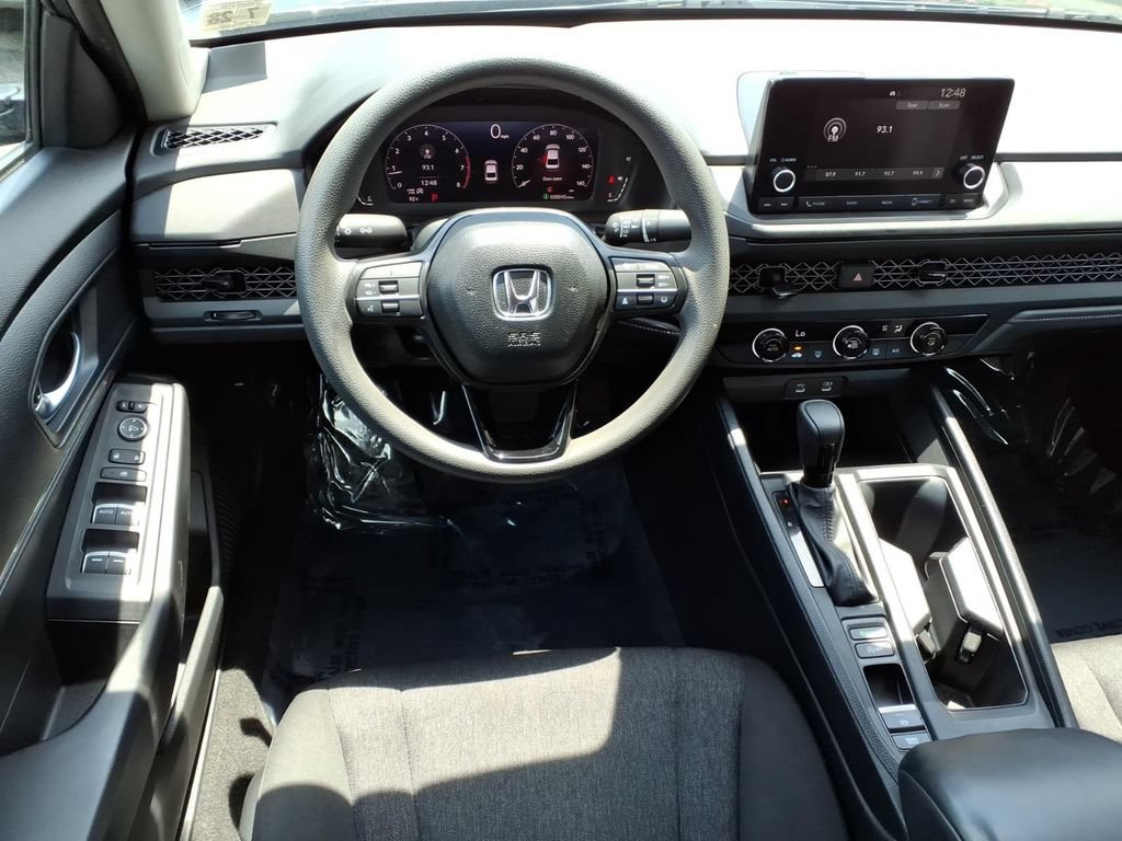 Certified 2023 Honda Accord LX image 7
