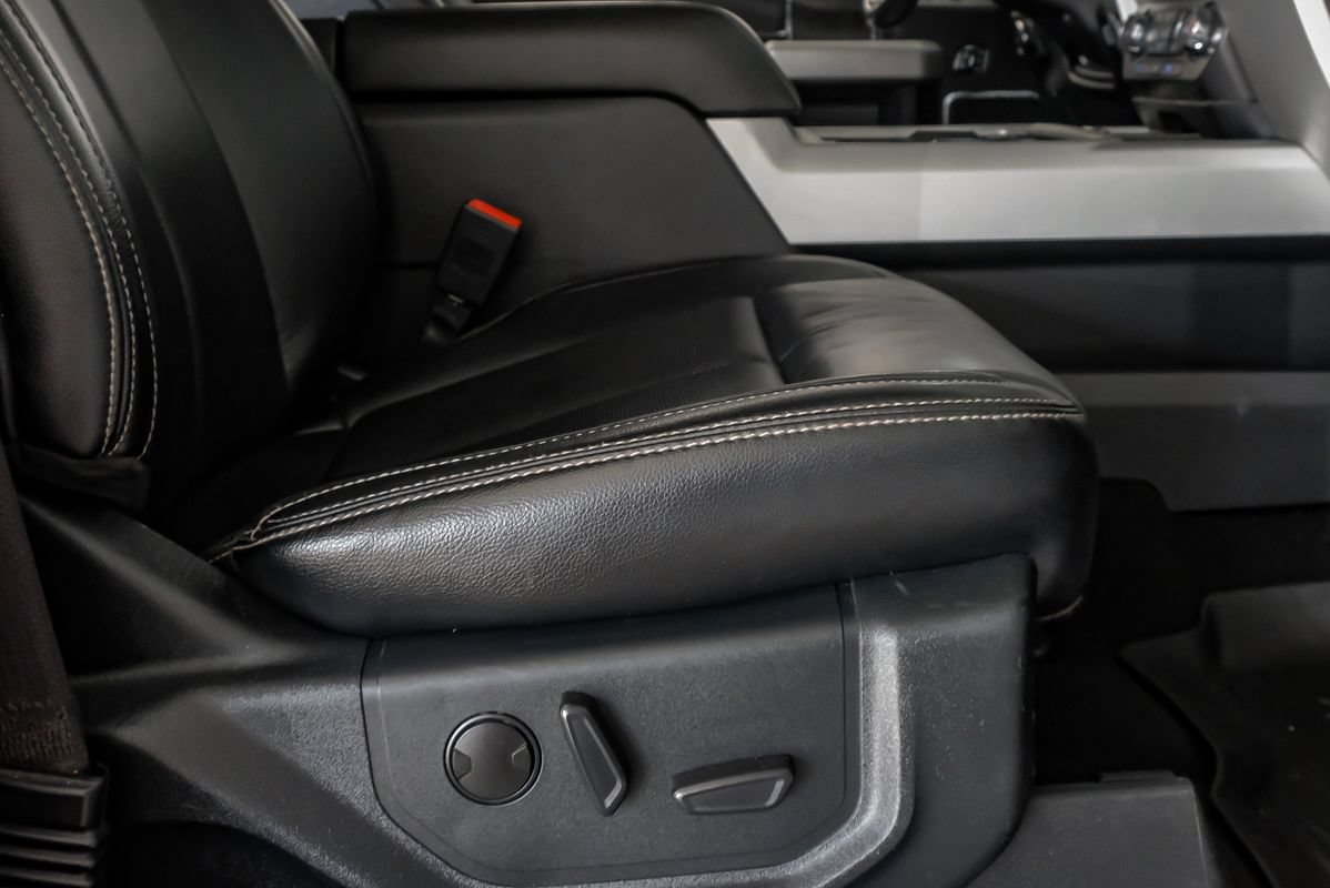Used 2020 Ford F250 Lariat w/ Lariat Ultimate Package AWD/4WD image 31
