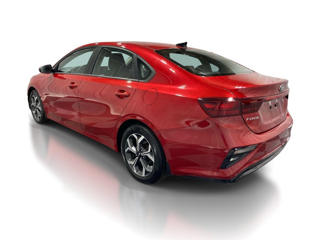 Used 2021 Kia Forte LXS FWD image 2