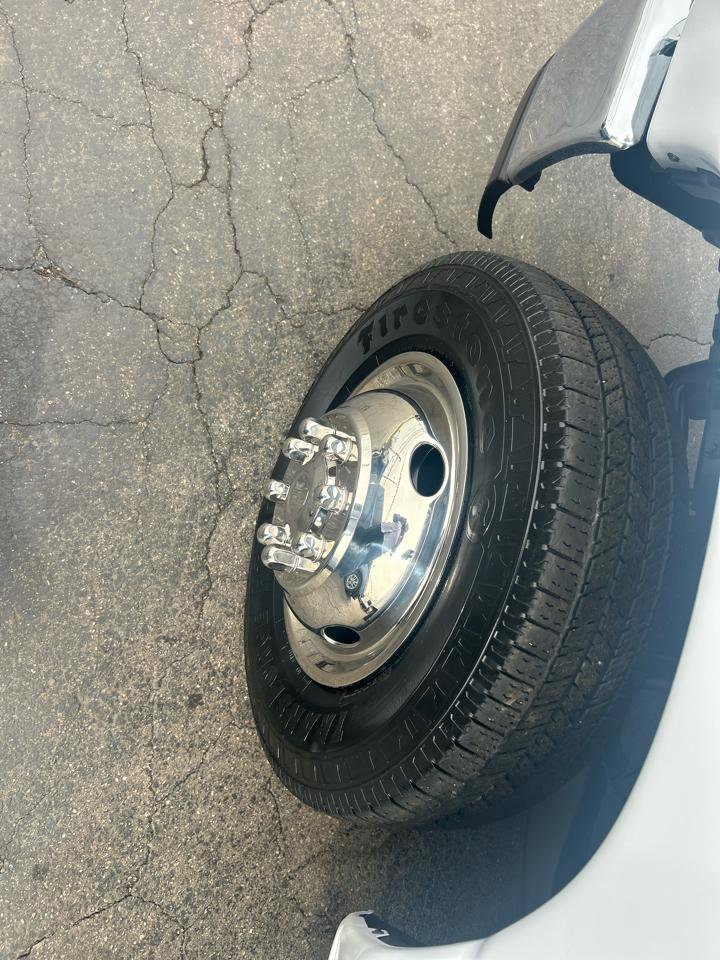 Used 2019 Ford E-350 and Econoline 350 Super Duty w/ Power Windows & Locks Group RWD image 12