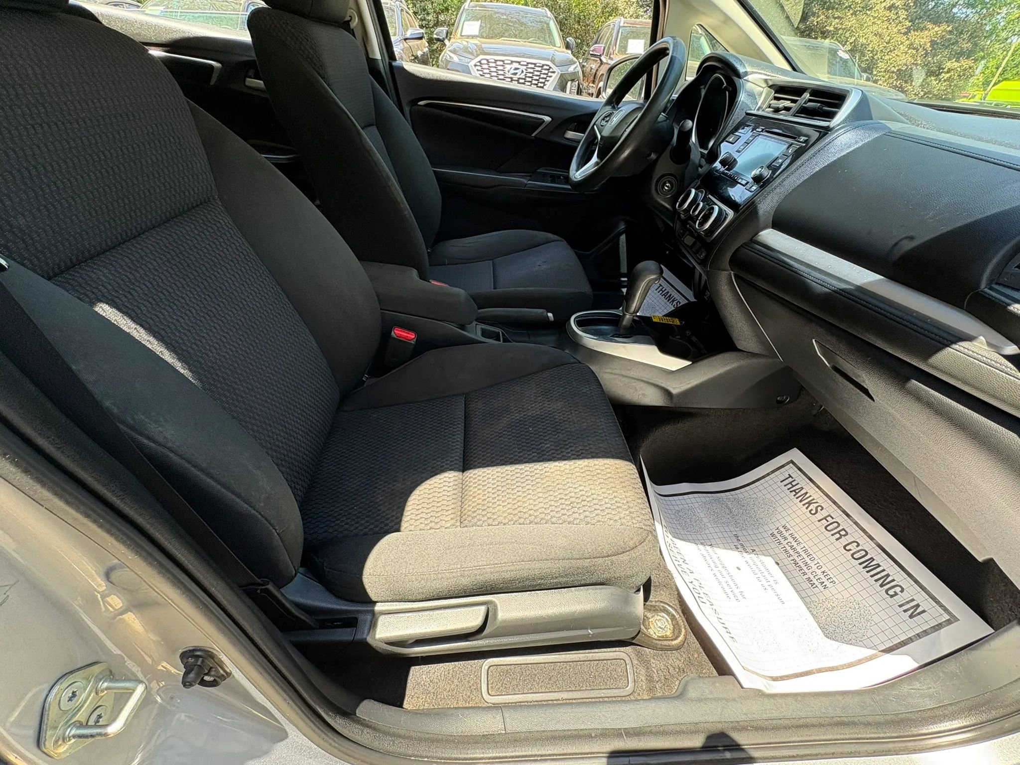 Used 2020 Honda Fit LX image 9