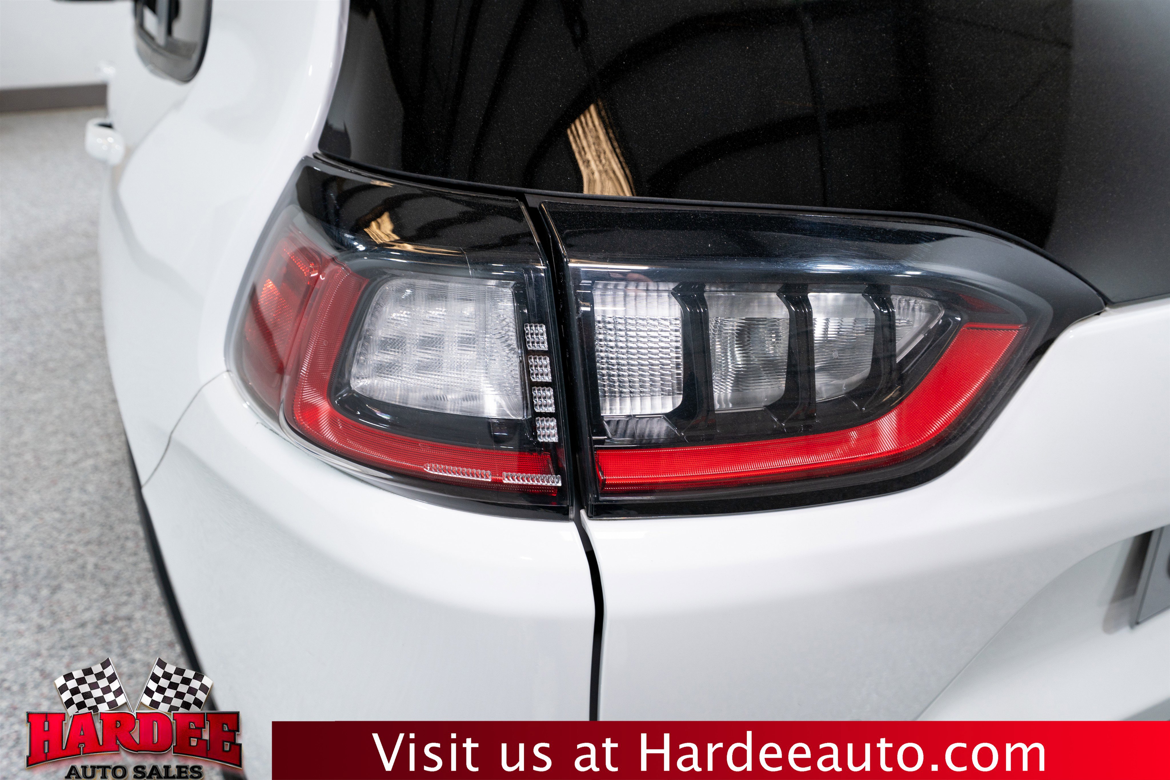 Used 2023 Jeep Cherokee Altitude Lux w/ Lux Elite Package AWD/4WD image 9