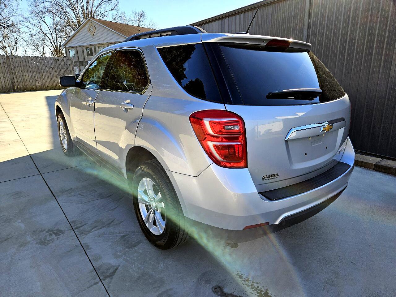 Used 2016 Chevrolet Equinox LT w/ Convenience Package image 5