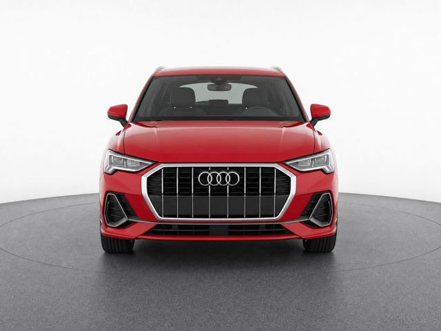 Used 2020 Audi Q3 2.0T Premium w/ Convenience Package AWD/4WD image 5