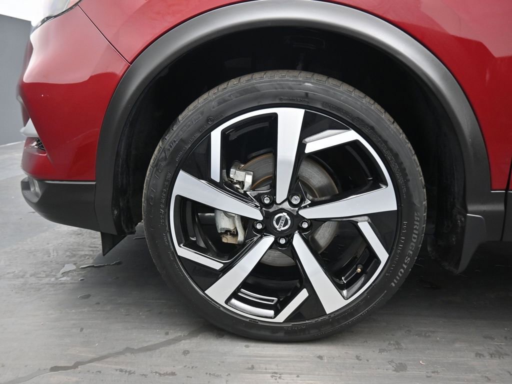 Used 2022 Nissan Rogue Sport SL w/ Premium Package image 51