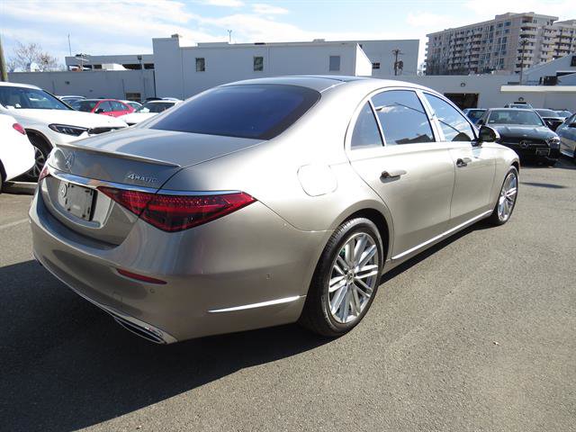 Used 2022 Mercedes-Benz S 580 4MATIC Sedan image 4