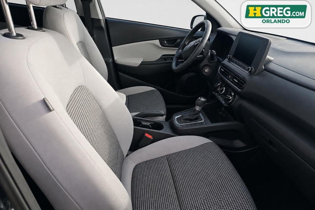 Used 2022 Hyundai Kona SE w/ Cargo Package FWD image 15