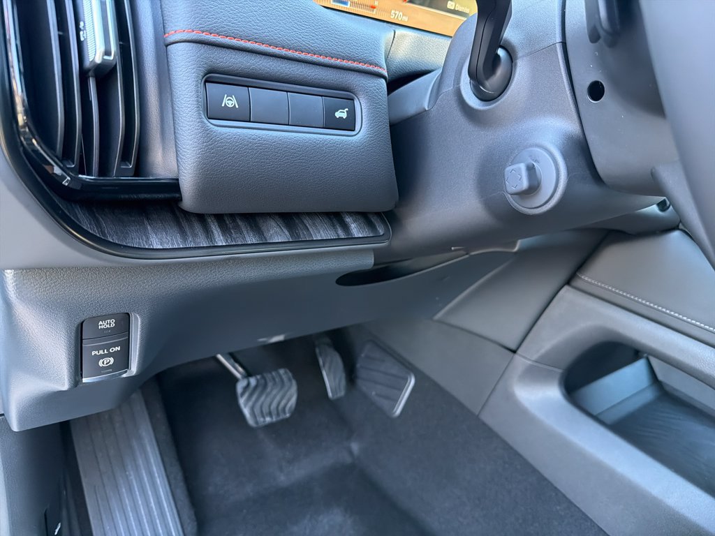 New 2026 Nissan Armada PRO-4X AWD/4WD image 18