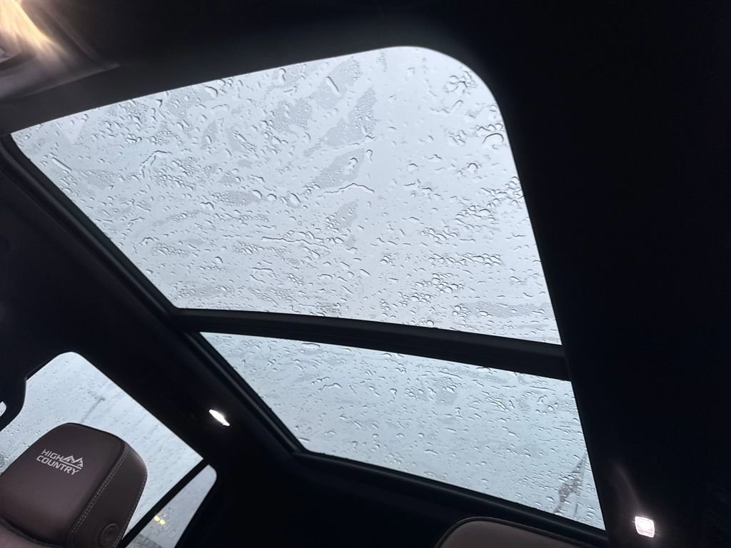 New 2026 Chevrolet Tahoe High Country image 16