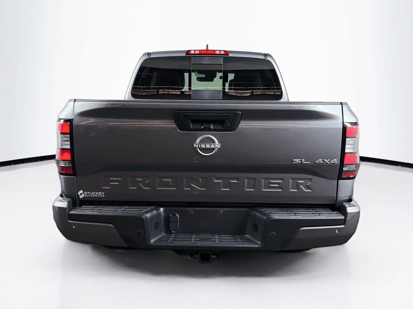 Used 2025 Nissan Frontier SL AWD/4WD image 10