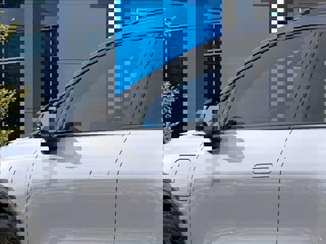 New 2025 Chevrolet Equinox EV RS w/ Active Safety Package 3 image 12