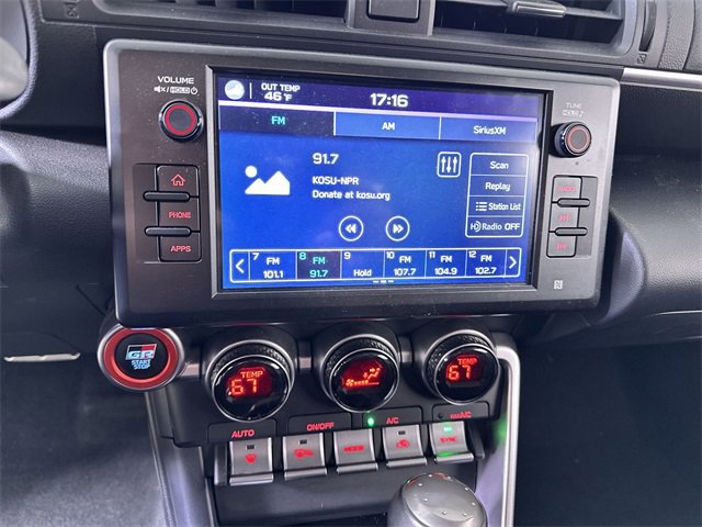 Used 2024 Toyota GR86 Premium image 13
