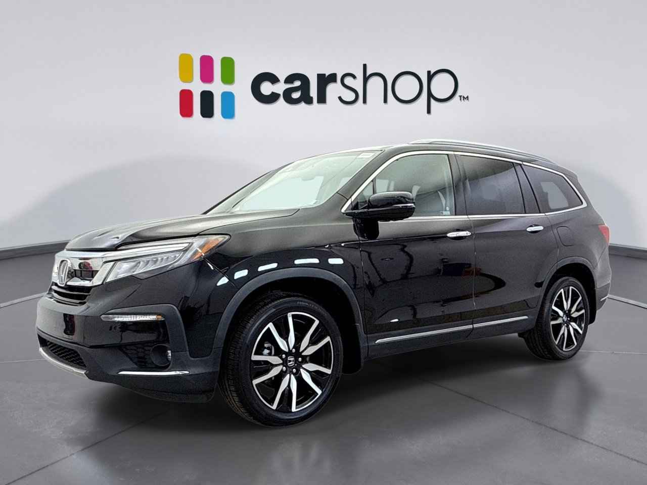 Used 2019 Honda Pilot Touring image 1