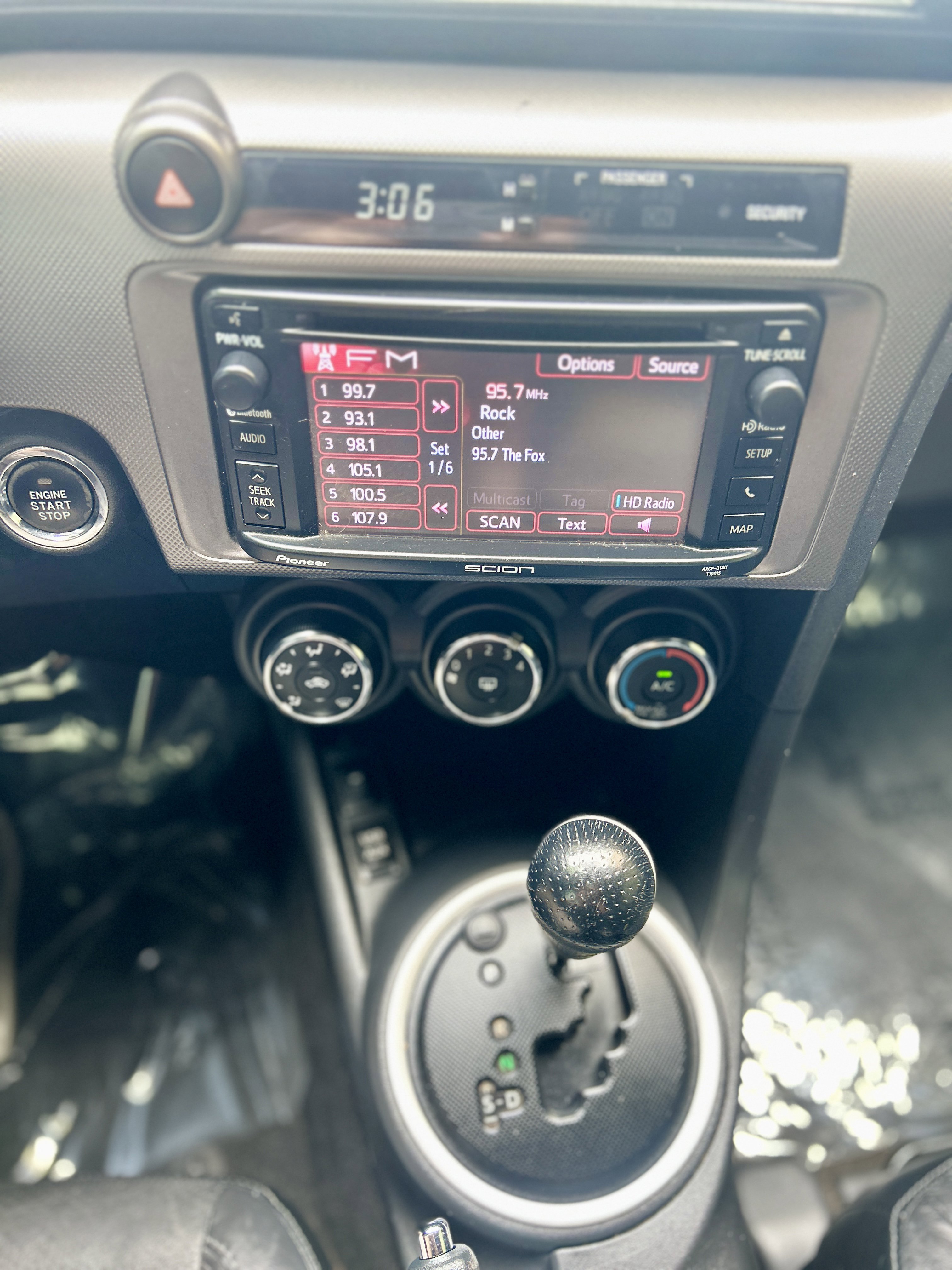 Used 2014 Scion tC Monogram Series image 19