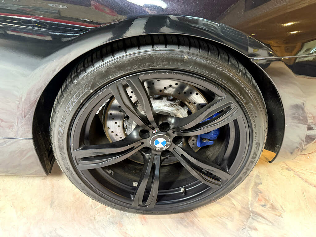 Used 2015 BMW M6 Convertible RWD image 35