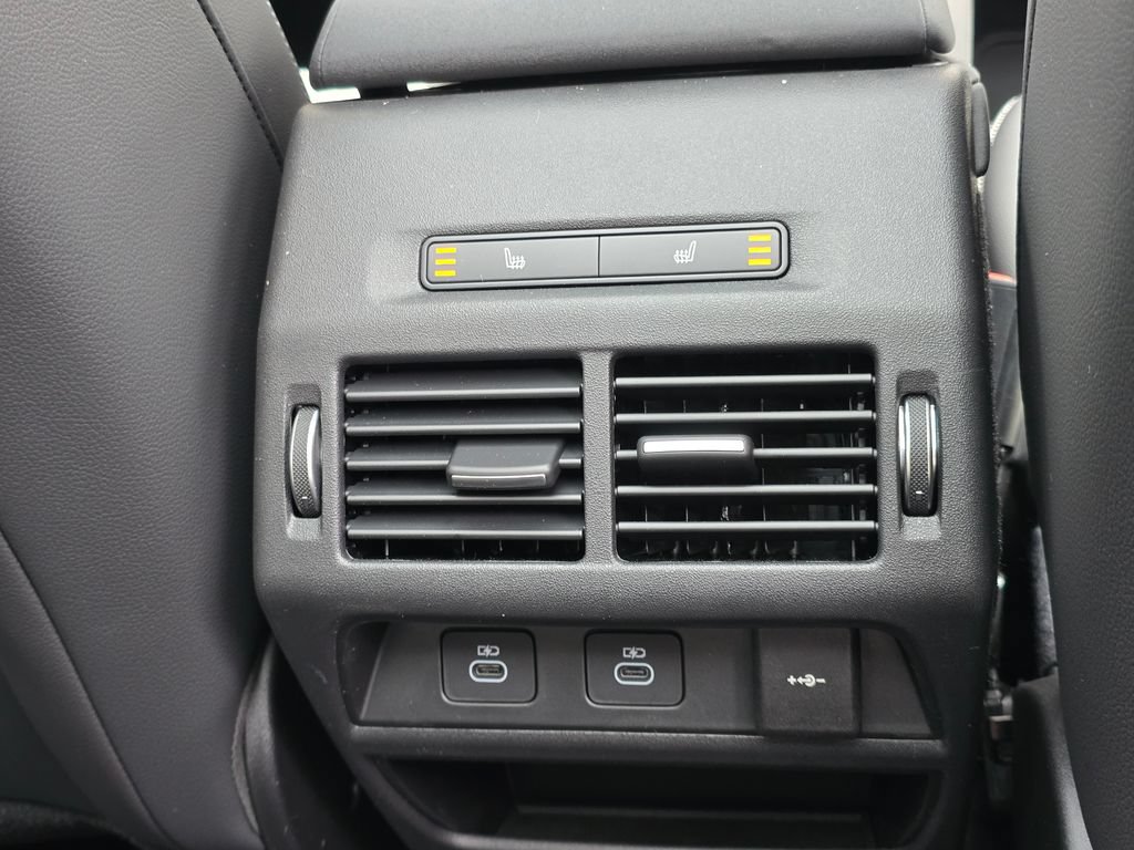 New 2025 Land Rover Discovery Sport Dynamic SE AWD/4WD image 21