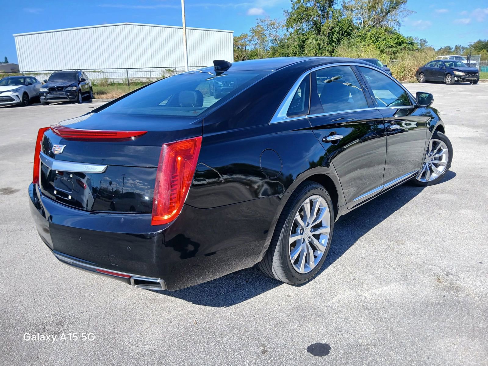 Used 2016 Cadillac XTS Luxury FWD image 4