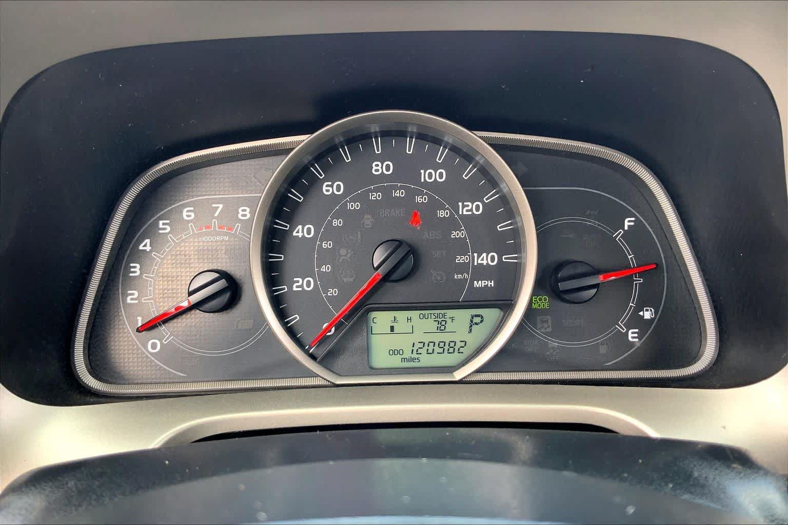 Used 2013 Toyota RAV4 XLE FWD image 25