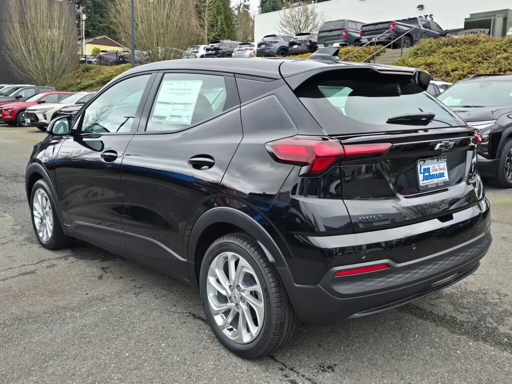 New 2027 Chevrolet Bolt LT w/ Comfort Package FWD image 3