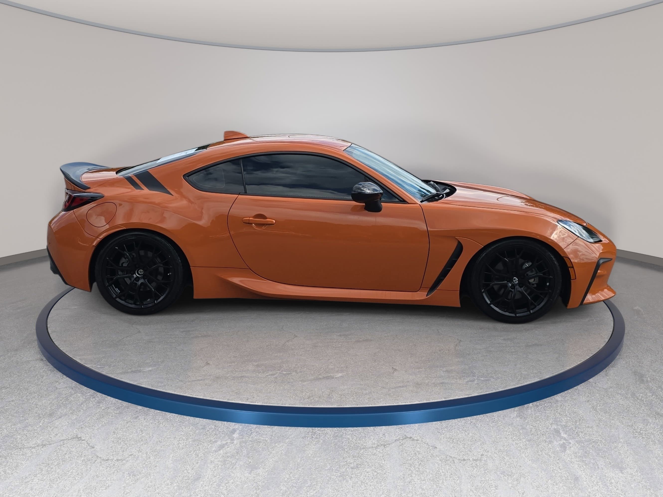 Used 2023 Toyota GR86 10th Anniversary SE RWD image 4