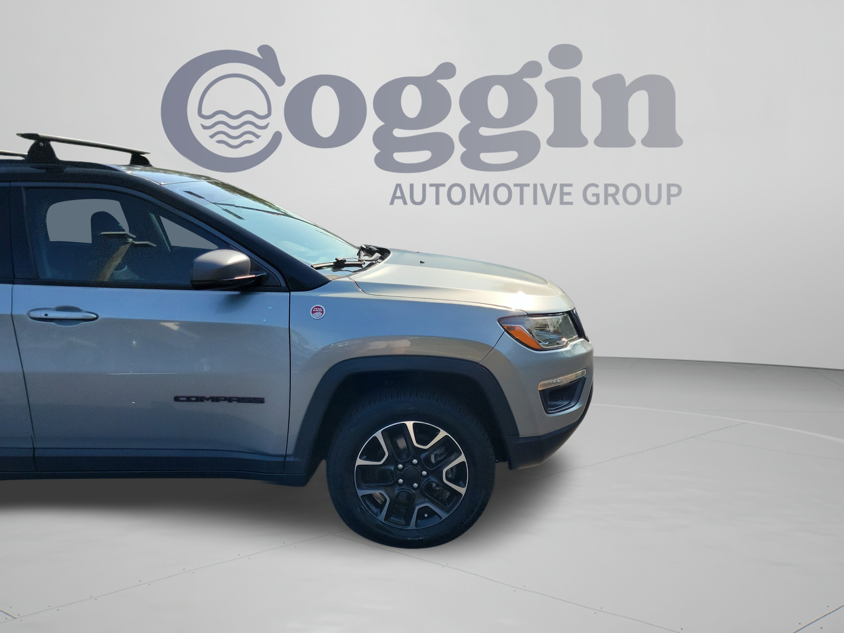 Used 2021 Jeep Compass Trailhawk AWD/4WD image 32