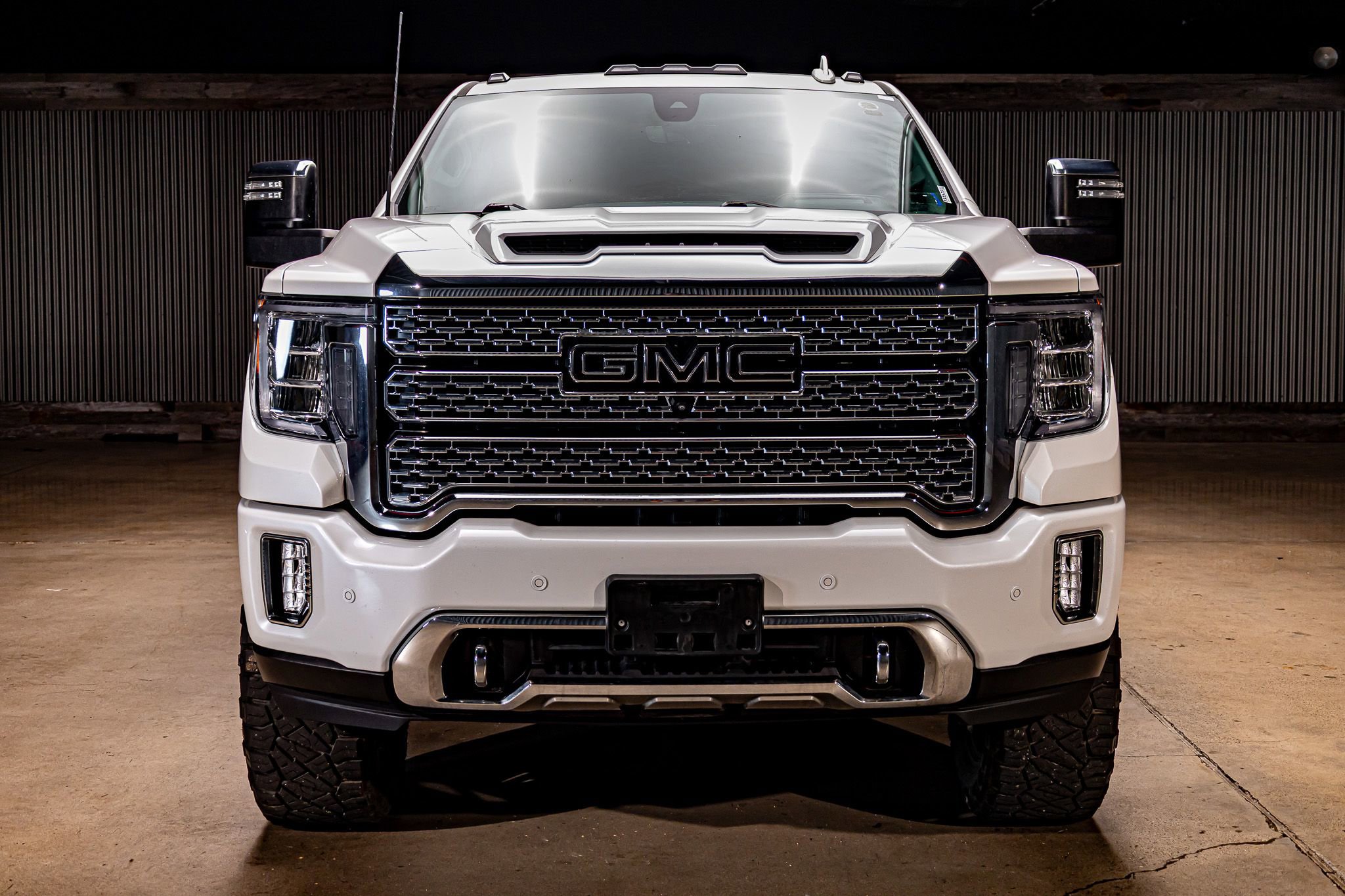 Used 2023 GMC Sierra 2500 Denali w/ Denali Ultimate Package video 2