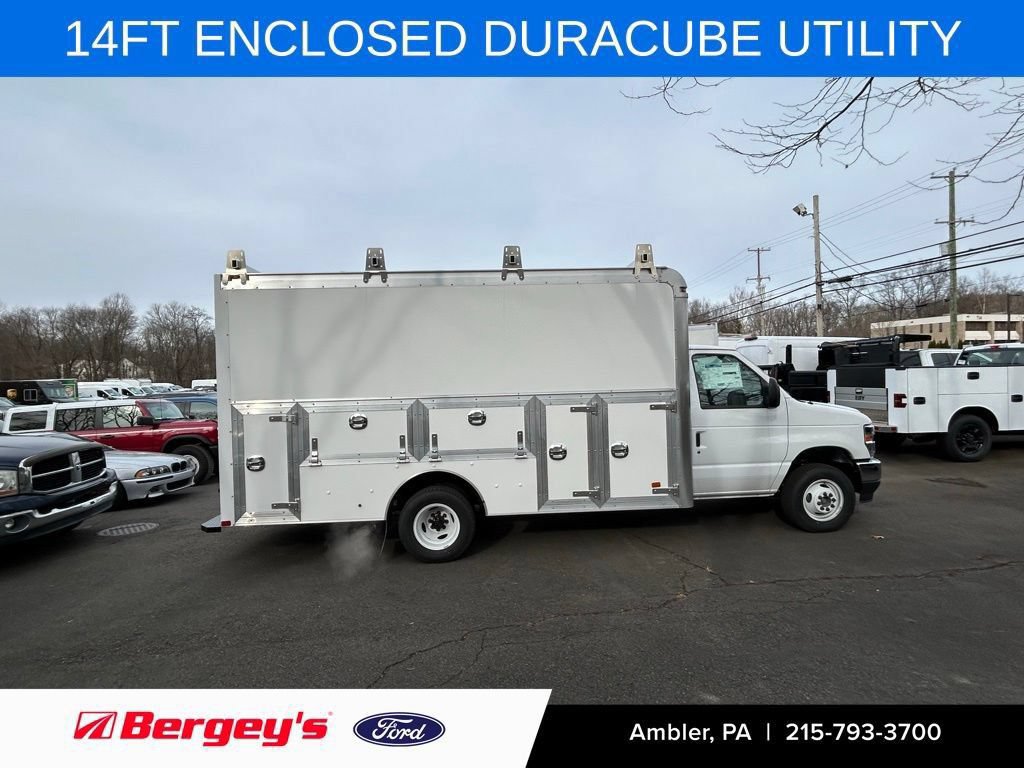 New 2026 Ford E-450 and Econoline 450 Super Duty w/ Power Equipment Group RWD image 4