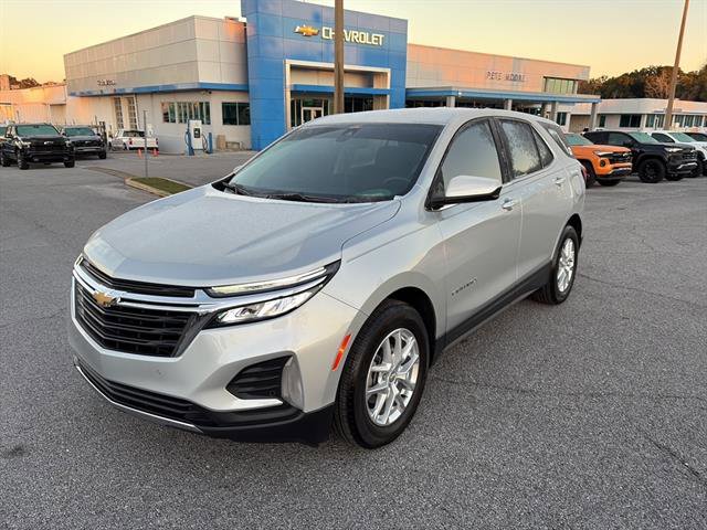 Used 2022 Chevrolet Equinox LT image 3