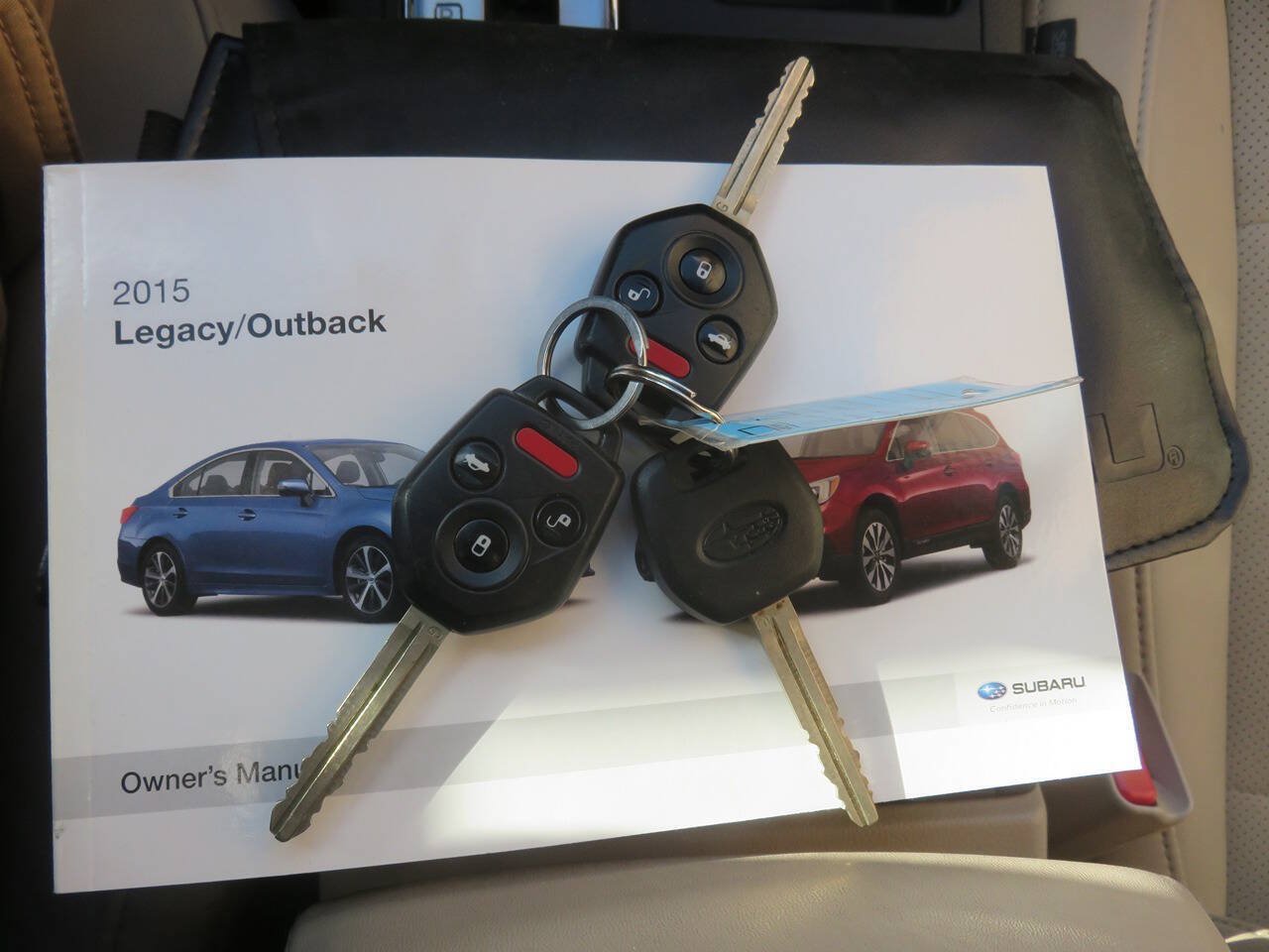 Used 2015 Subaru Outback 2.5i Limited AWD/4WD image 39